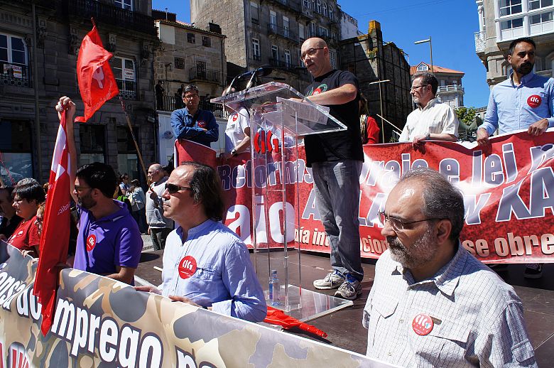 2016 05 01 ManifaPrimeiroMaioVigo43.JPG